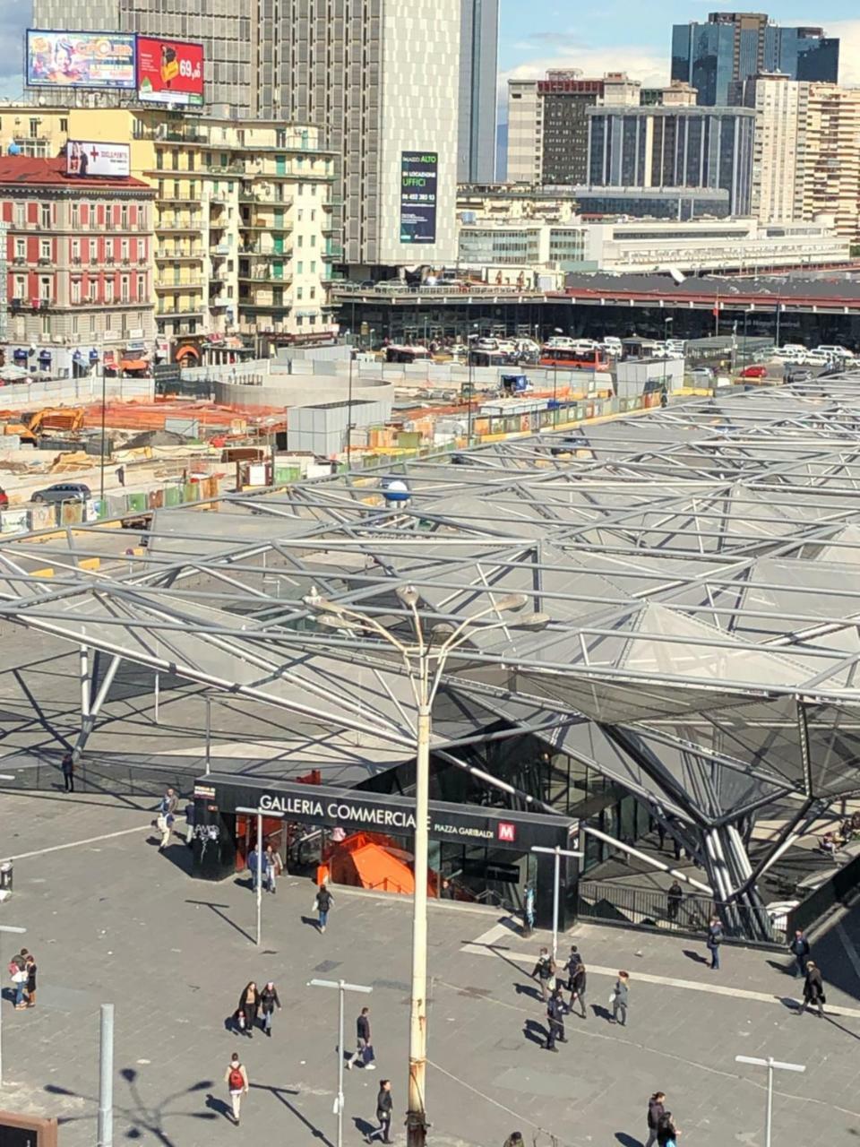 Pit Stop Napoli Centrale מראה חיצוני תמונה